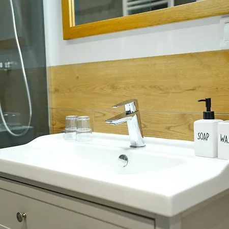 5th Deck * שצ'צ'ין